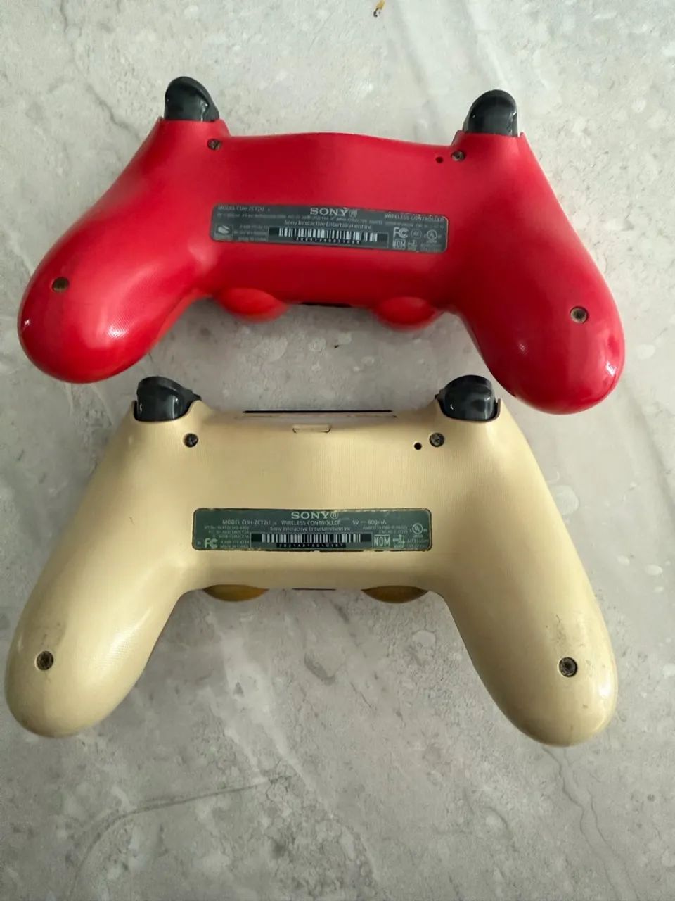 Controle e CDs de Ps4 - Foto 3