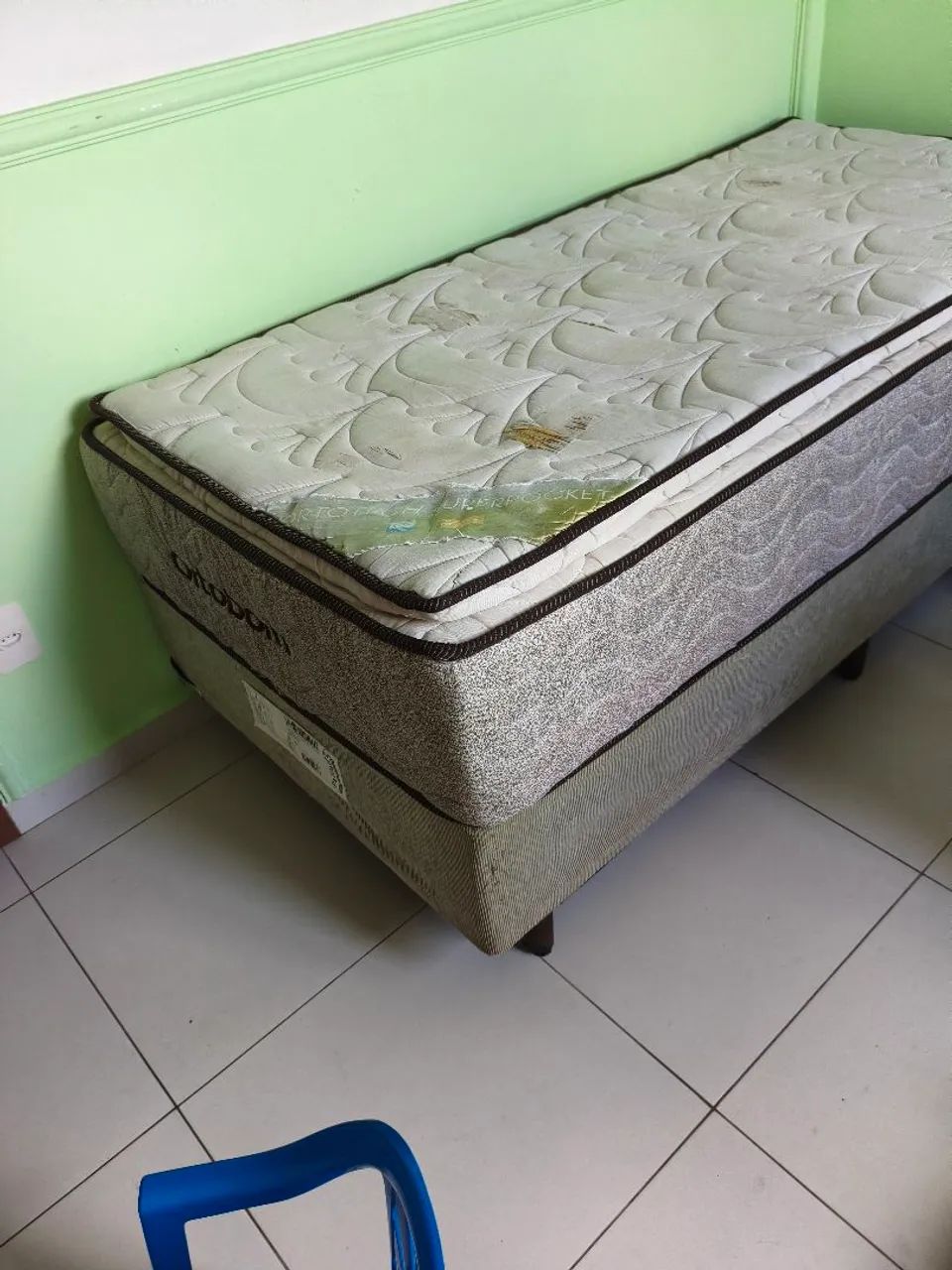 Vendo Base + Colchão Solteirão Ortobom  - Foto 2