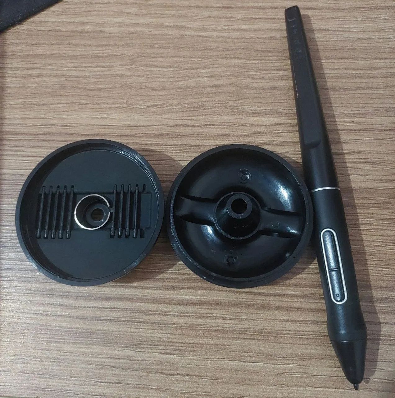 Mesa Digitalizadora Huion Kamvas 16/ Leia a Descrição  - Foto 3