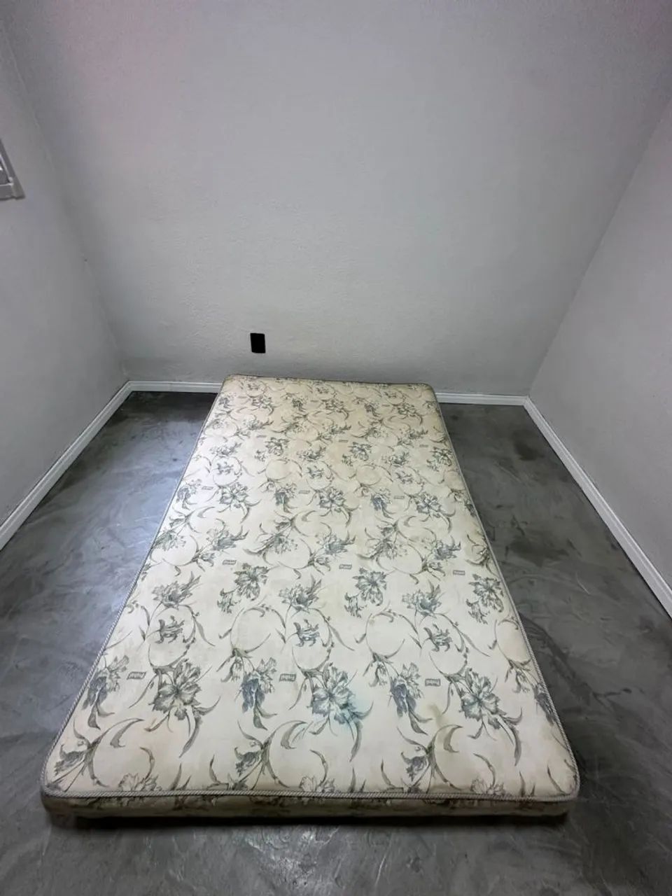 Cama de casal de molas - Foto 2