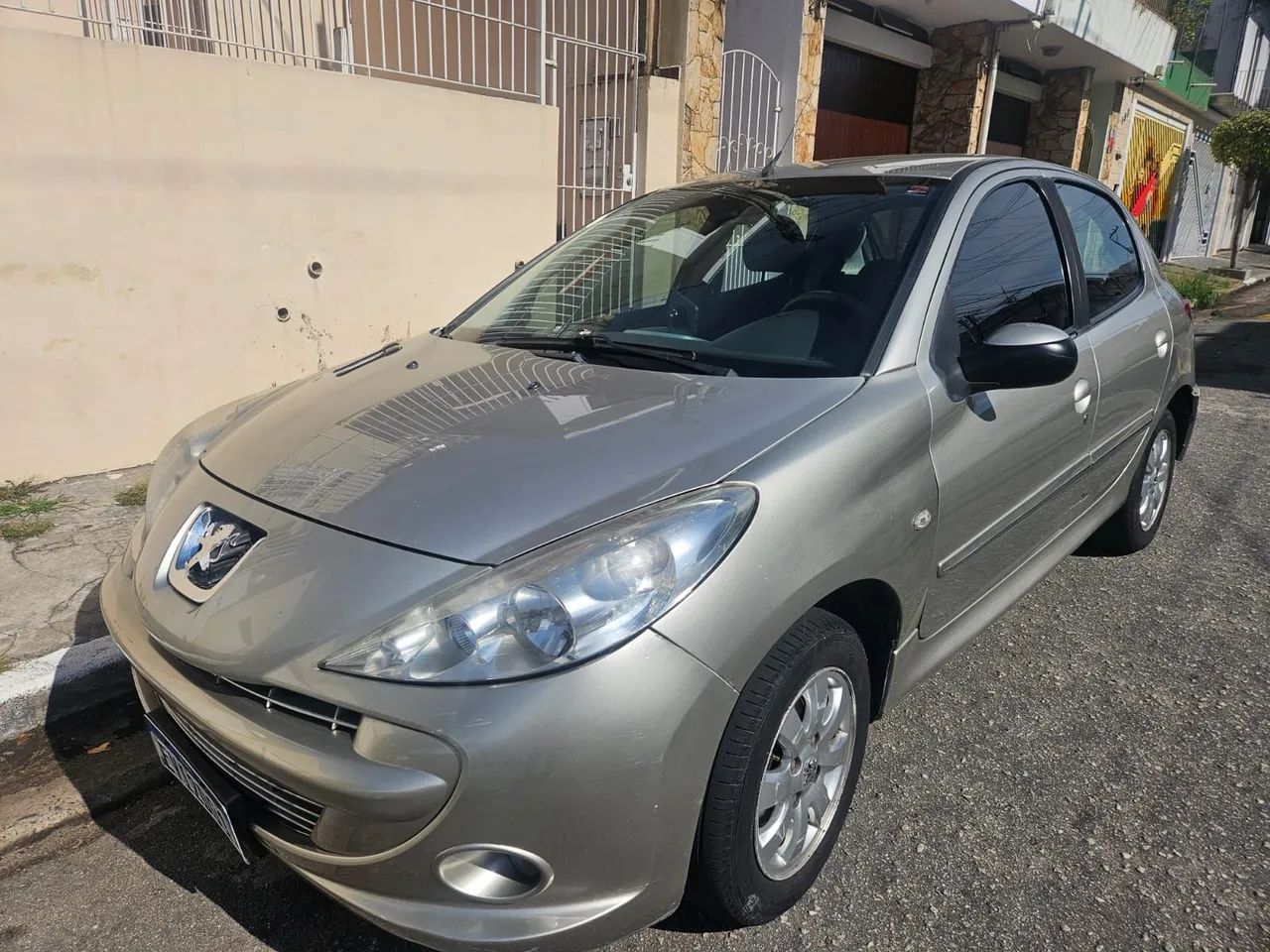 Peugeot 207 2012