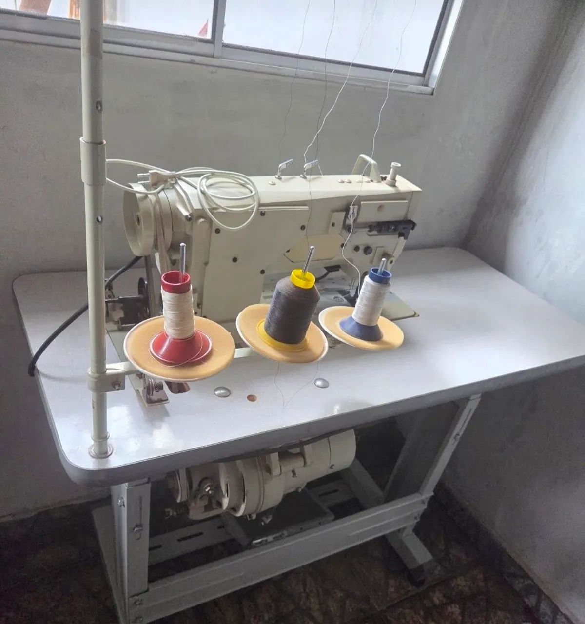 Máquina industrial pespontadeira  - Foto 2