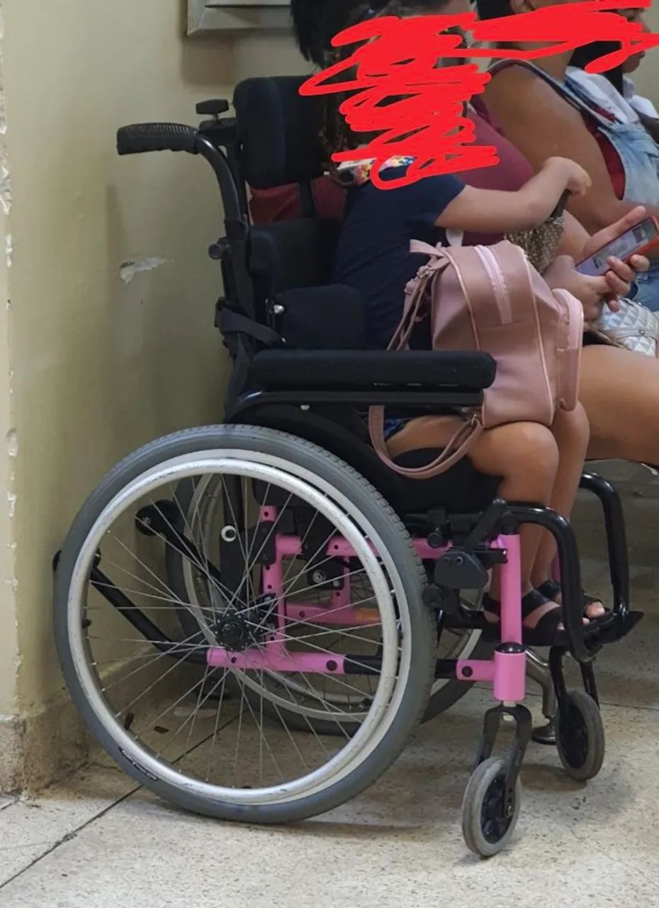 Cadeira de rodas infantil - Foto 3