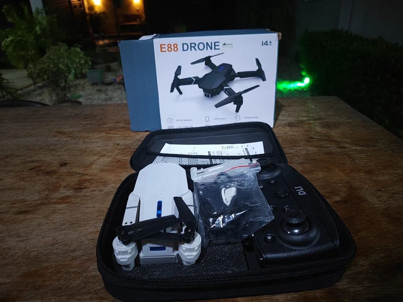 Drone E88 - NOVO LACRADO - Foto 2