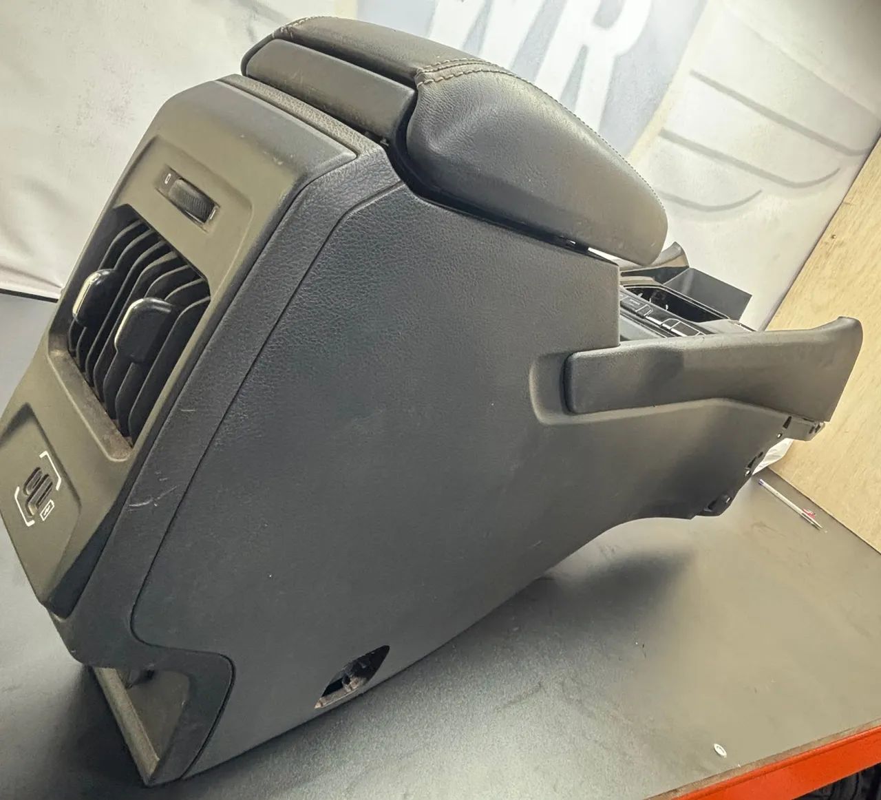 Console Central Jeep Compass 2023 Original - Foto 3