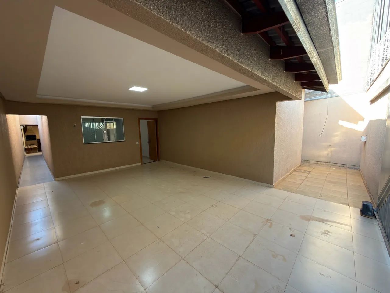 Casa 3 Quartos, sendo 2 suítes, Centro da Cidade Jqrdim  - Foto 2