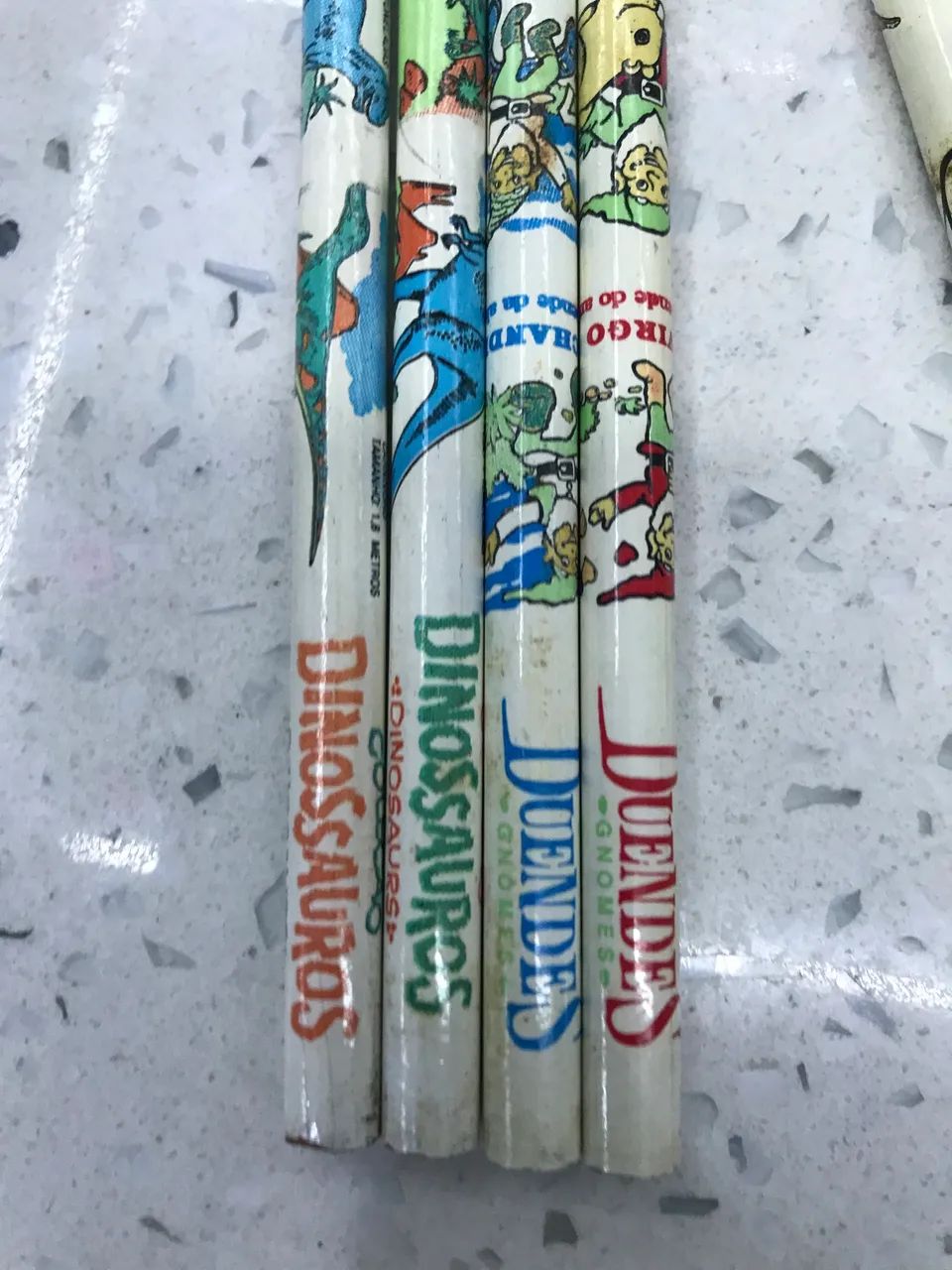 Lápis antigo Faber Castell e Labra anos 80/90 Dinossauros e Duendes  - Foto 2