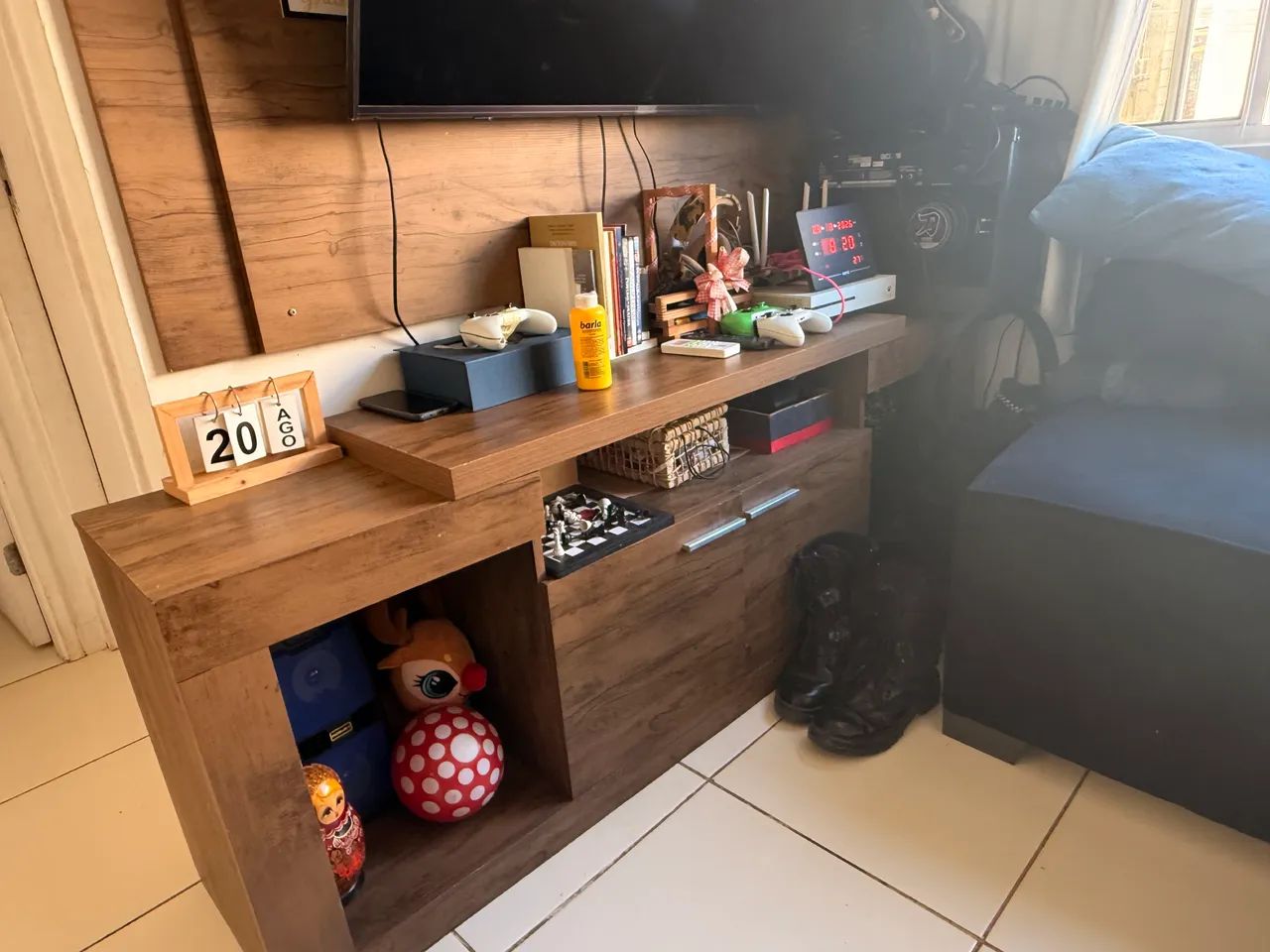Sofá + rack e painel de Tv  - Foto 2