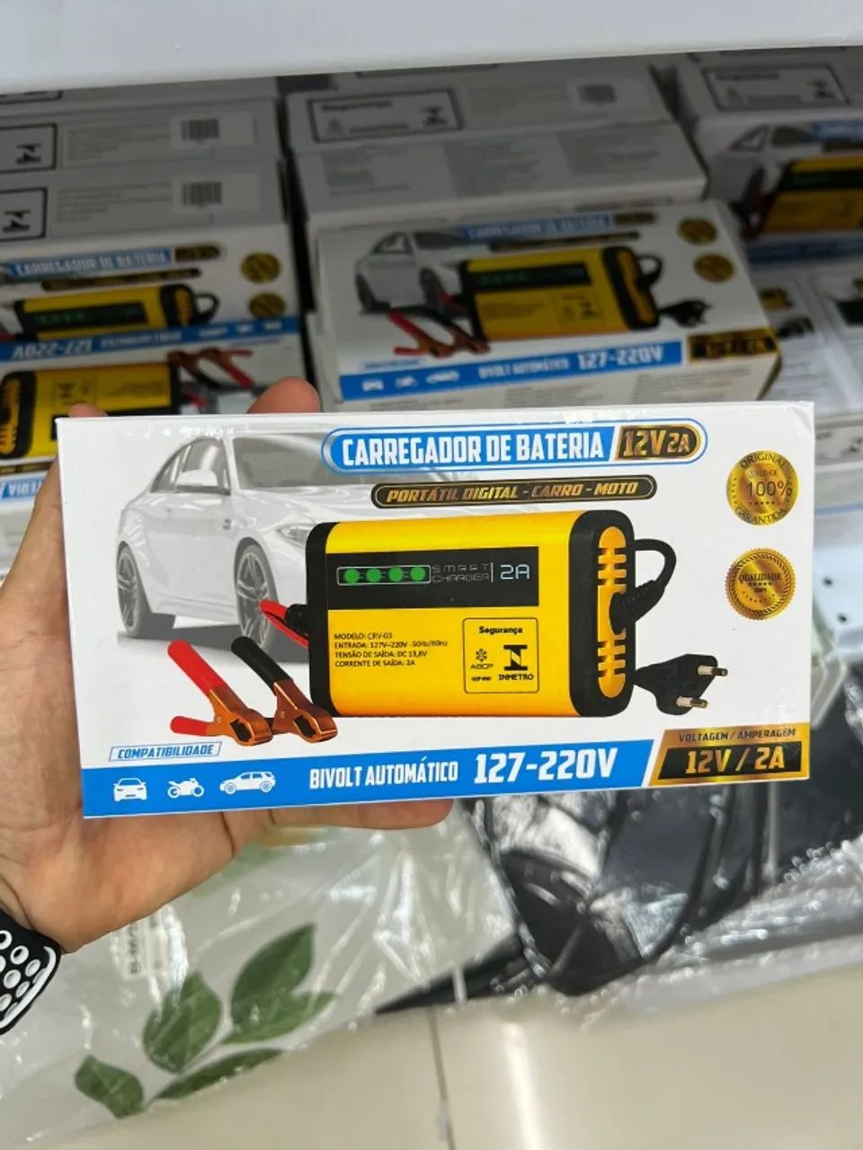 Carregador de Bateria 12V 2A Digital Portátil Bivolt Carro Moto - Foto 2