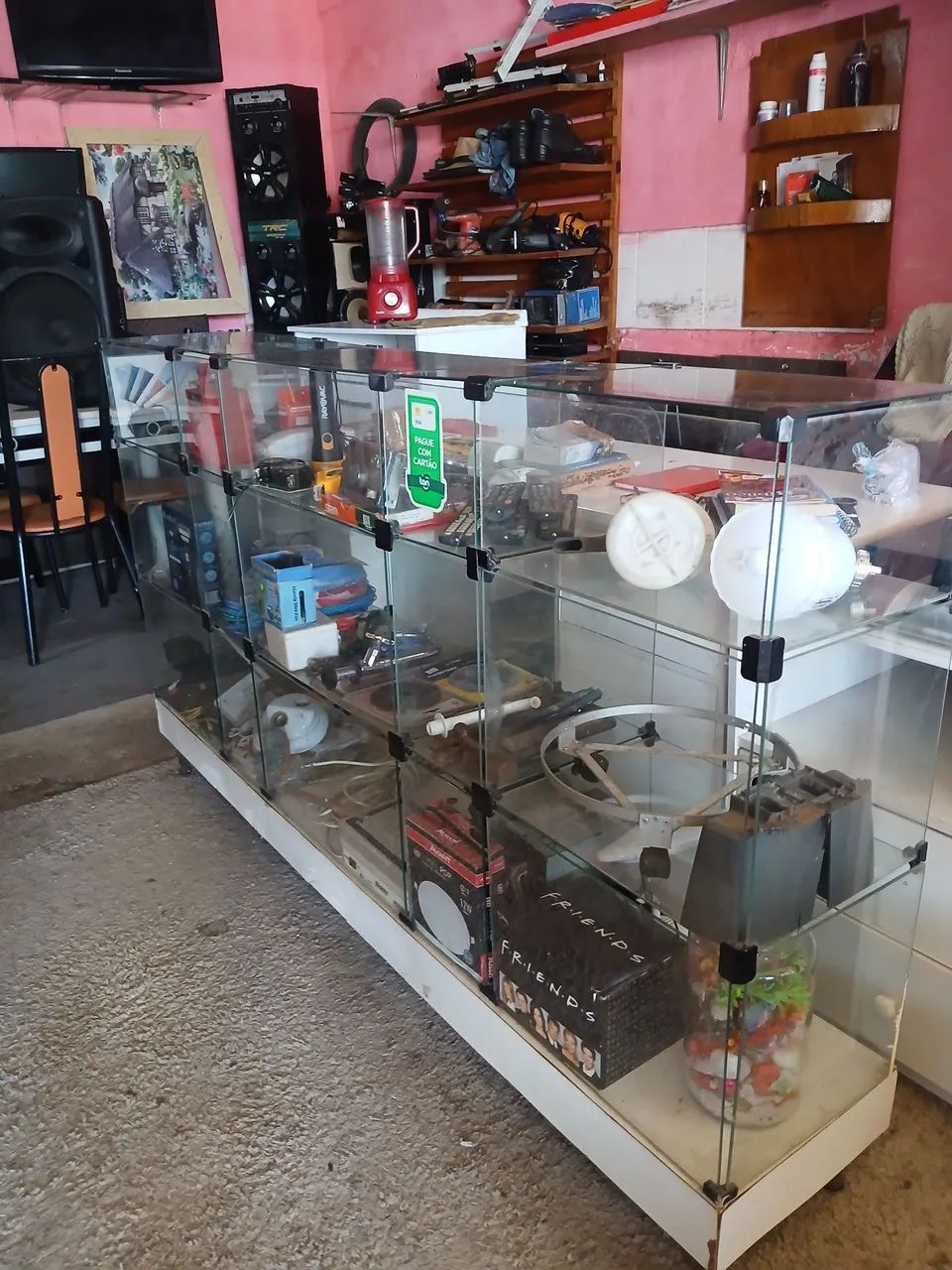 Vende-se balcão expositor para loja - Foto 4