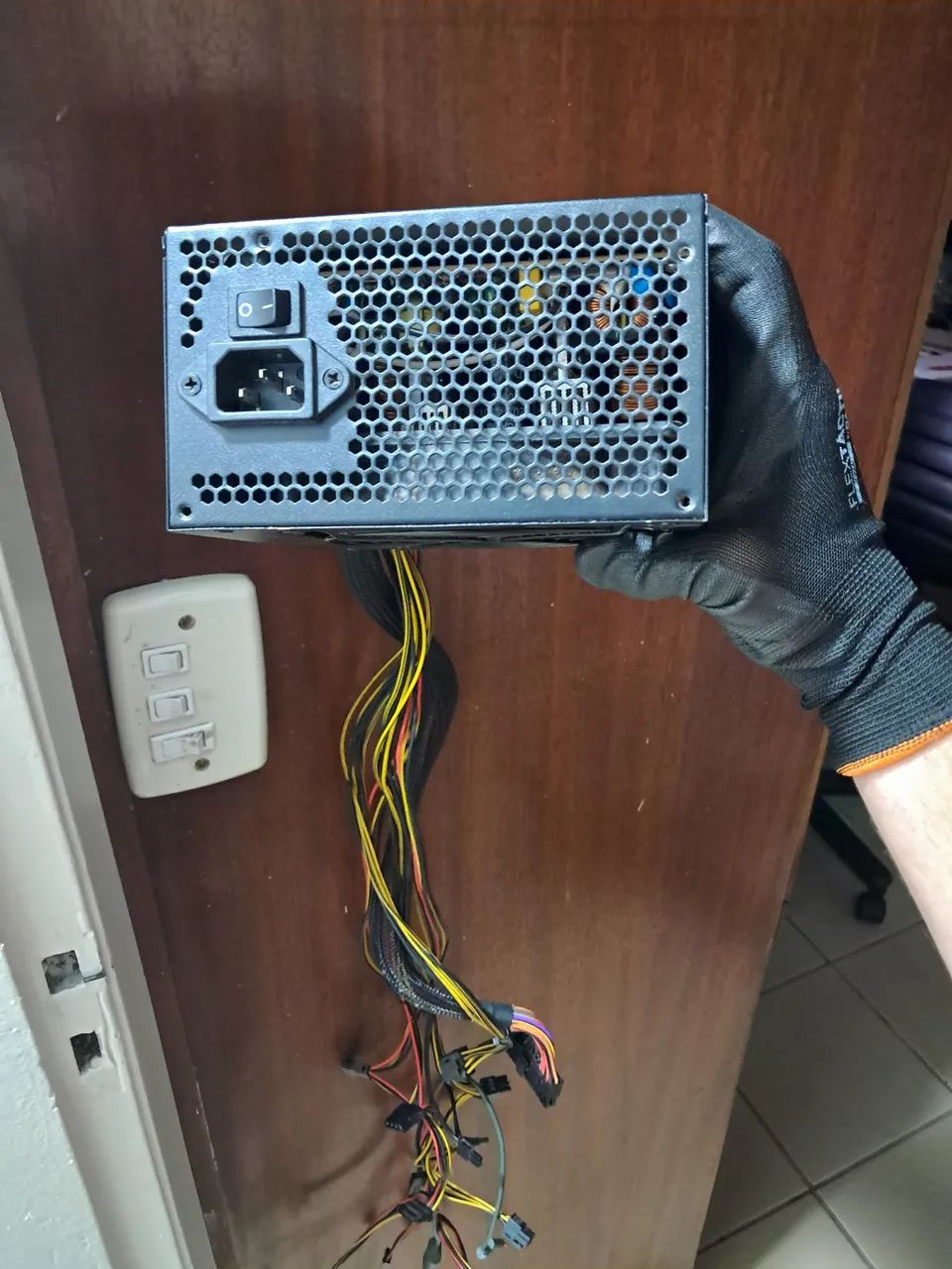 Fonte 600w 80 plus bronze - Foto 3
