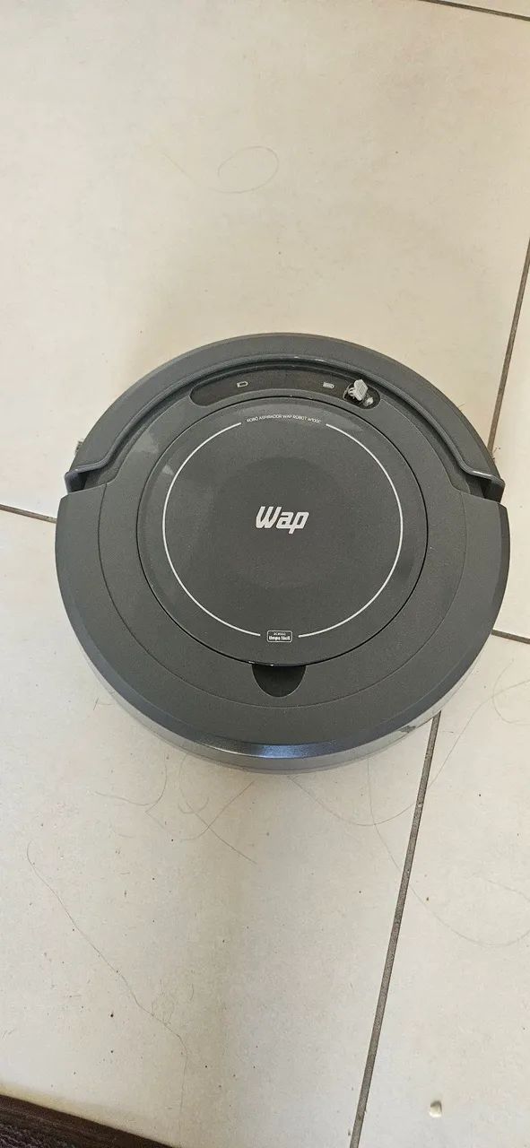 Aspirador robo semi novo