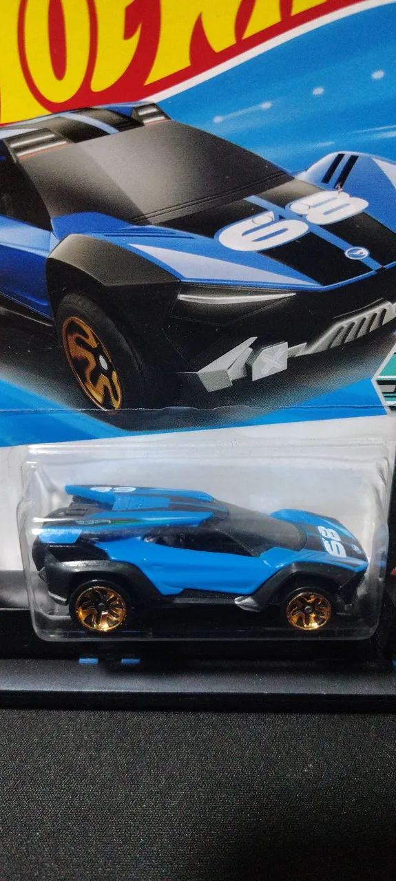 Carrinho Hotwheels "Amaru GTC" Thunt - Foto 3