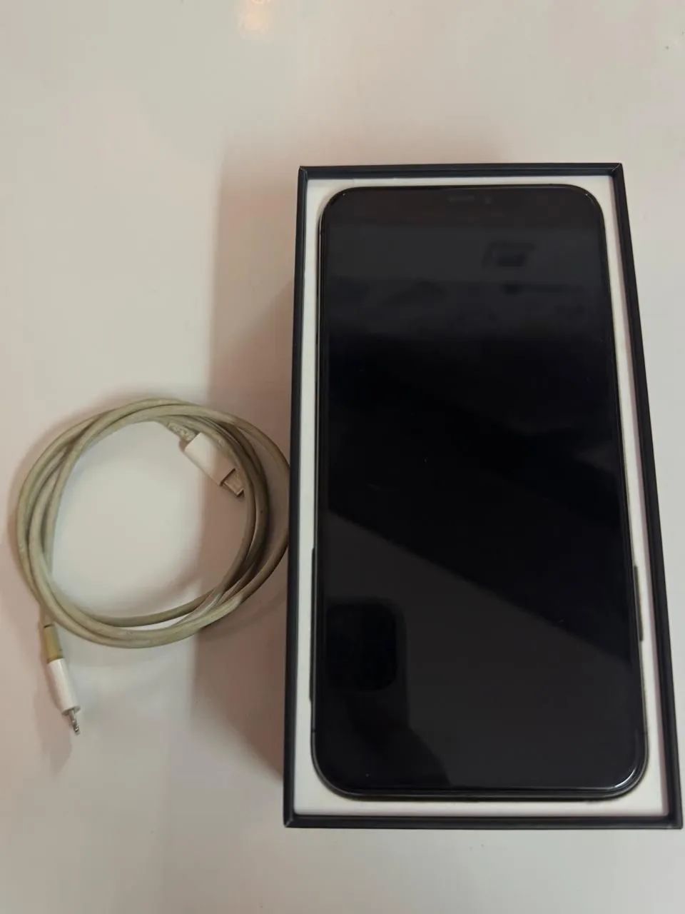 Vendo IPhone 11pro Max  - Foto 2