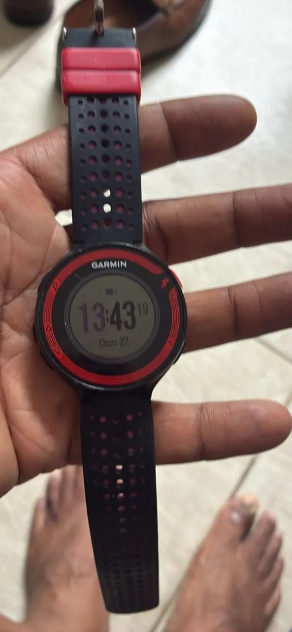 Relógio Garmin forerunner 220
