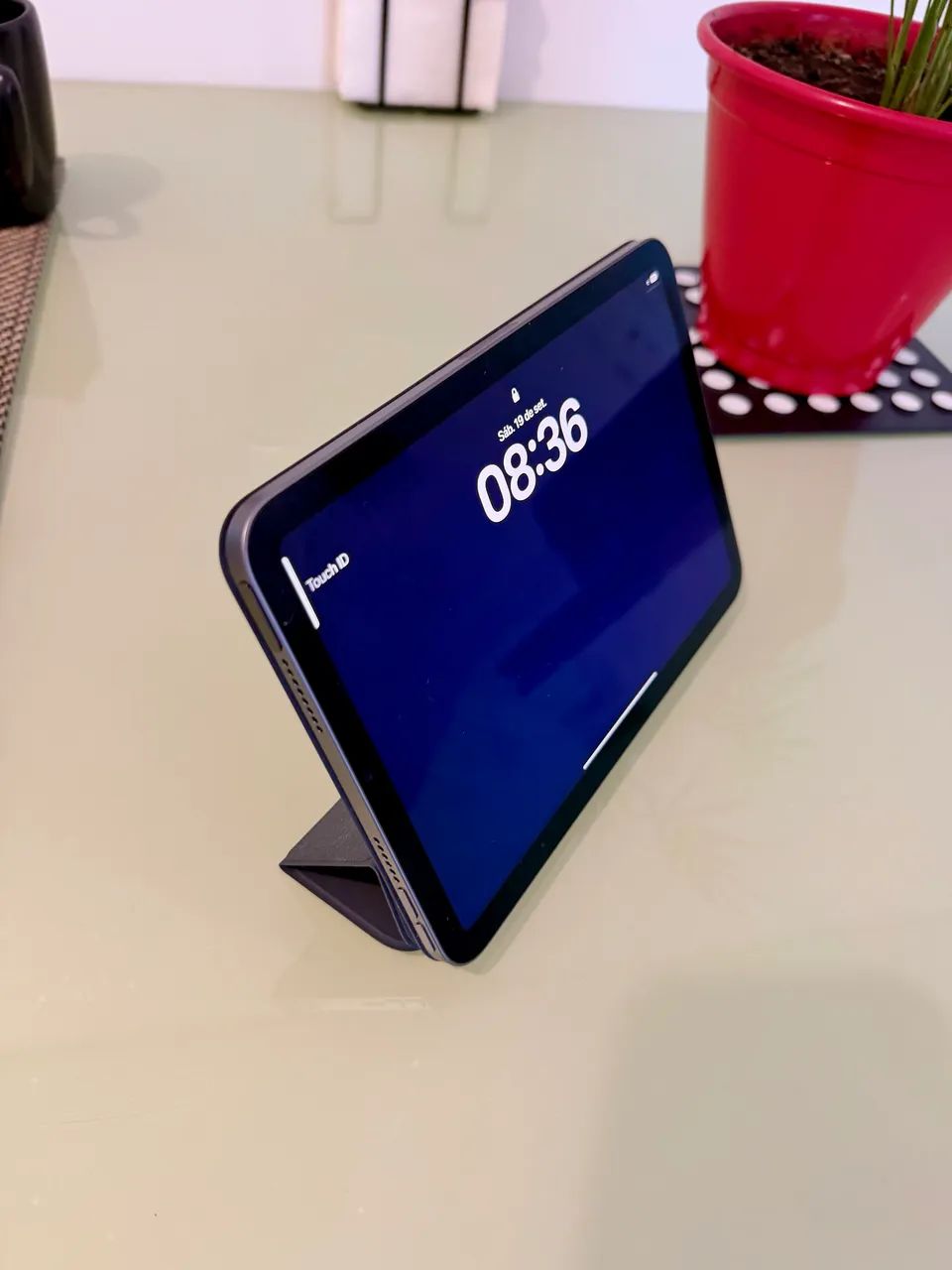 Apple iPad 6 + case magnética original