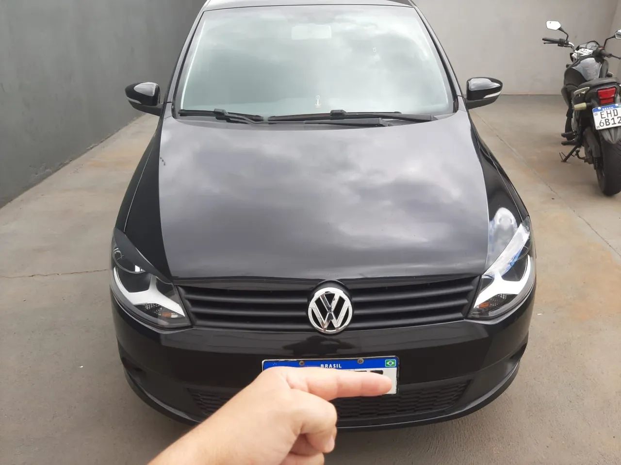 Volkswagen Fox Fox 1.0 Mi Total Flex 8V 5p 2013