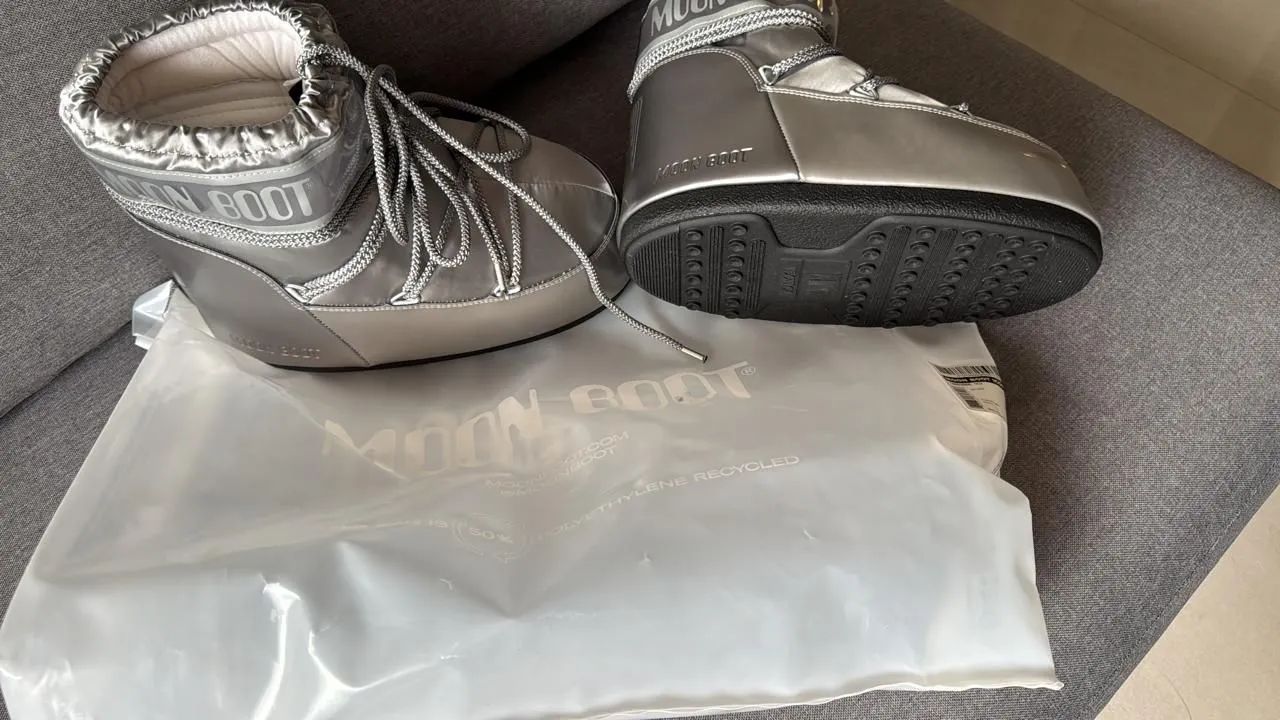Bota De Neve Moon Boot Icon Low Glance Prateada Original  - Foto 3
