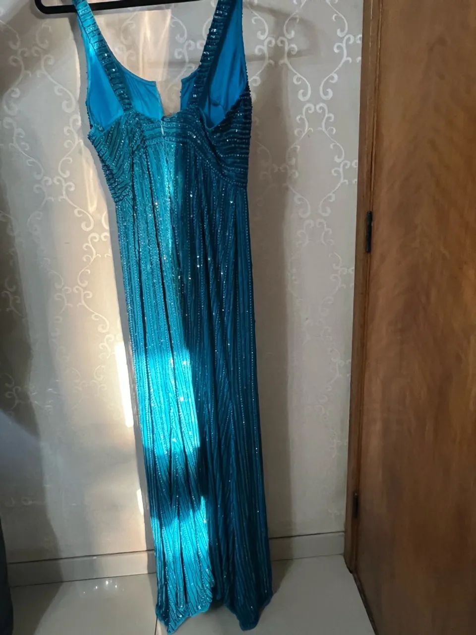 Vestido de festa azul bordado  - Foto 2