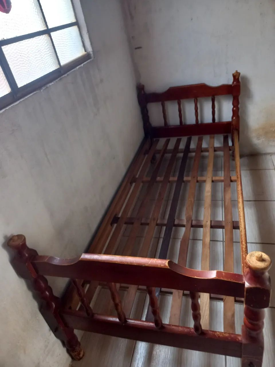 Cama de solteiro com colchão  - Foto 2