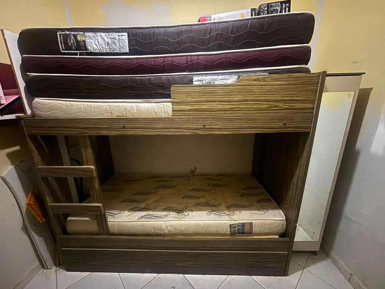 CAMA TRILICHE COR (RÚSTICA )
