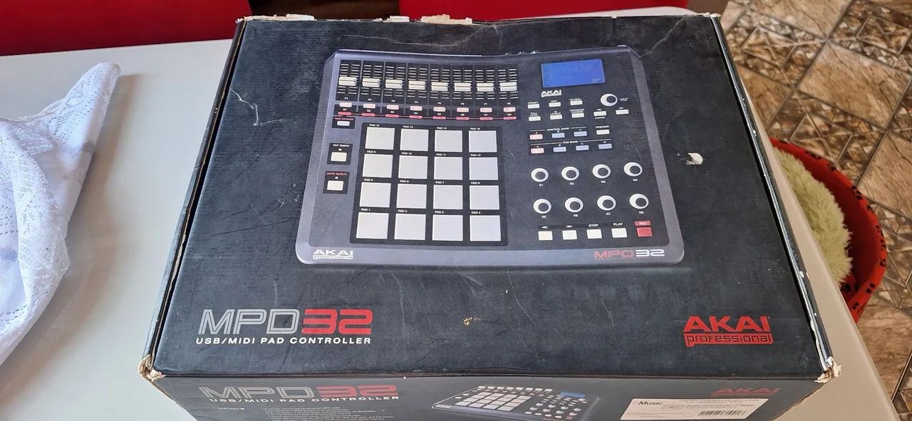 MPD 32 AKai semi nova - Foto 3