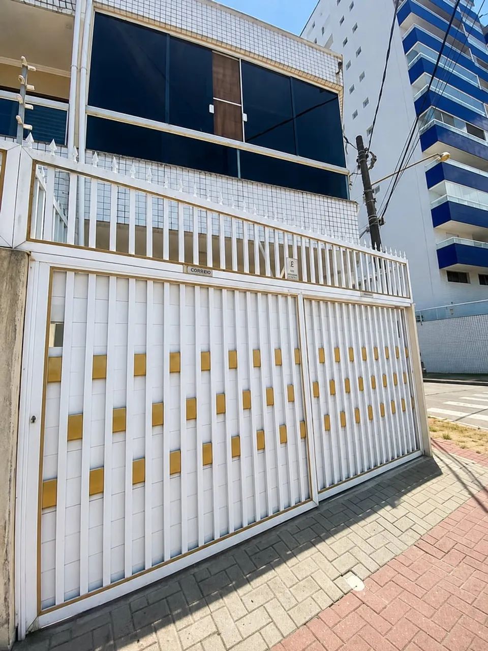 Sobrado com 3 dormitórios, a 200m da praia - Foto 4