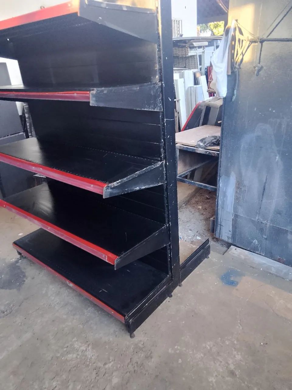 Vende-se gôndolas de aço para supermercado central reforçada  - Foto 2