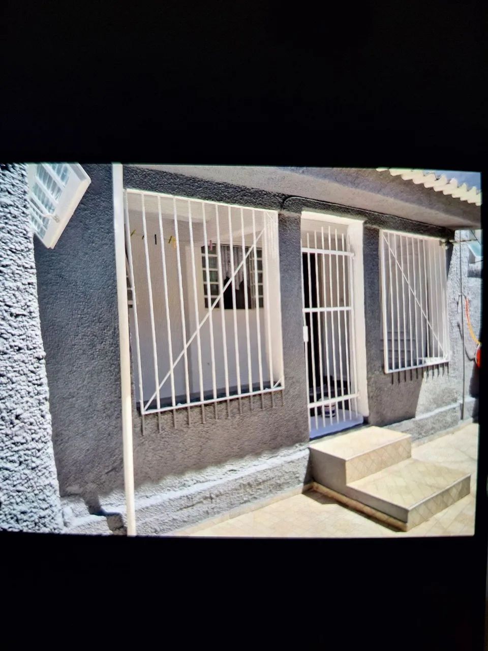 Casa de fundos 