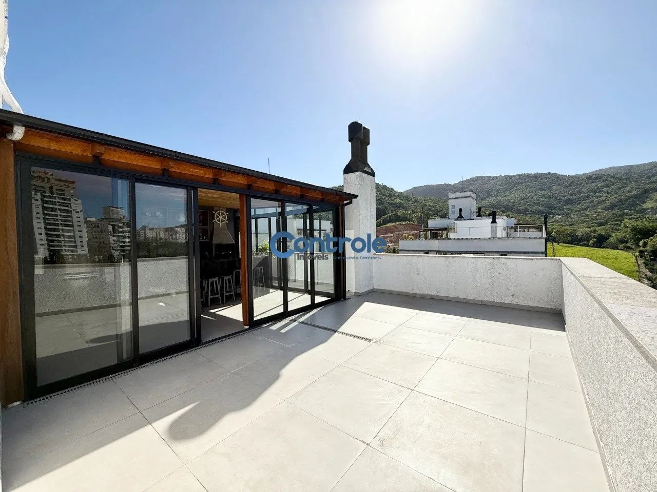 Cobertura duplex com 2 dormitórios - localizada no bairro Pedra Branca, Palhoça - Foto 4