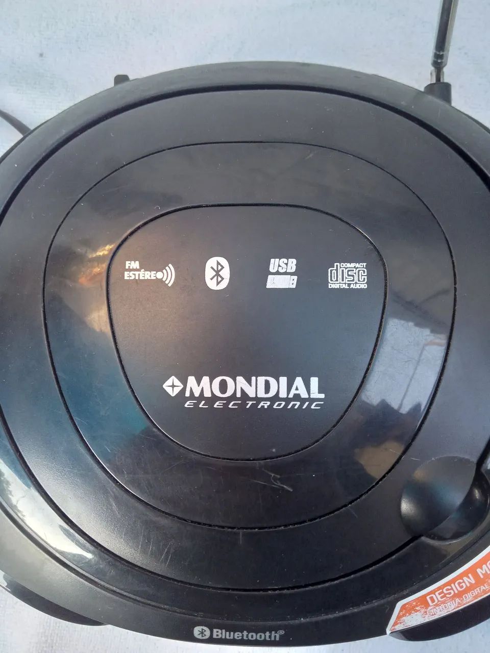 Radio ( mondial ) AM FM. CD. Bluetooth. USB  - Foto 4
