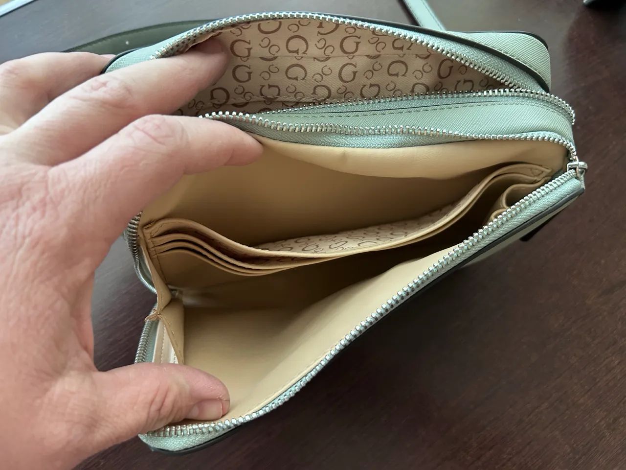 Bolsa Guess Verde Pequena  - Foto 3