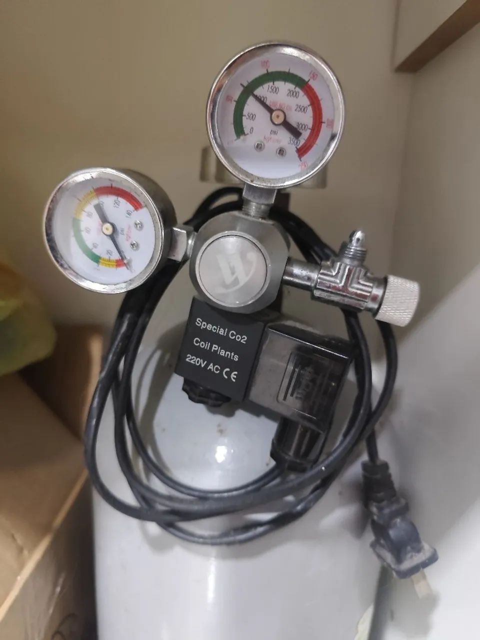Acessórios para aquário plantando  - Foto 5