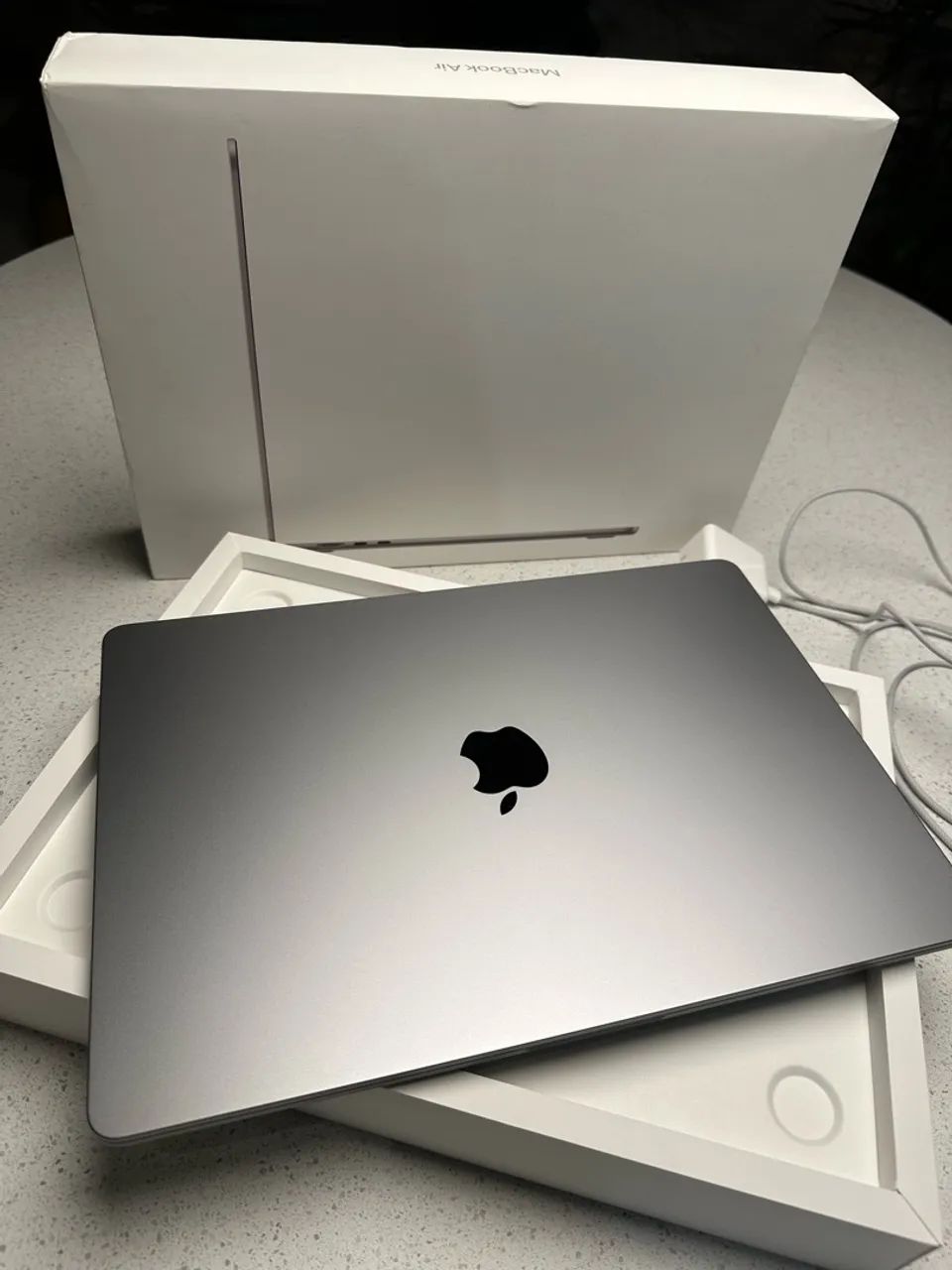 Apple Macbook Air 15,3  A2941 Cinza M2 - 8gb Ram 512gb Ssd