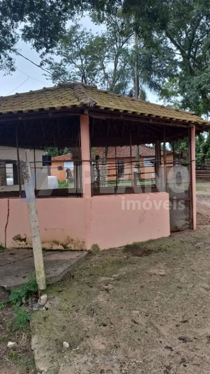 VENDA DE SÍTIO, EXCELENTE LOCALIZAÇÃO, PISCINA, CASA SEDE, BAIAS PARA CAVALO... - Foto 5