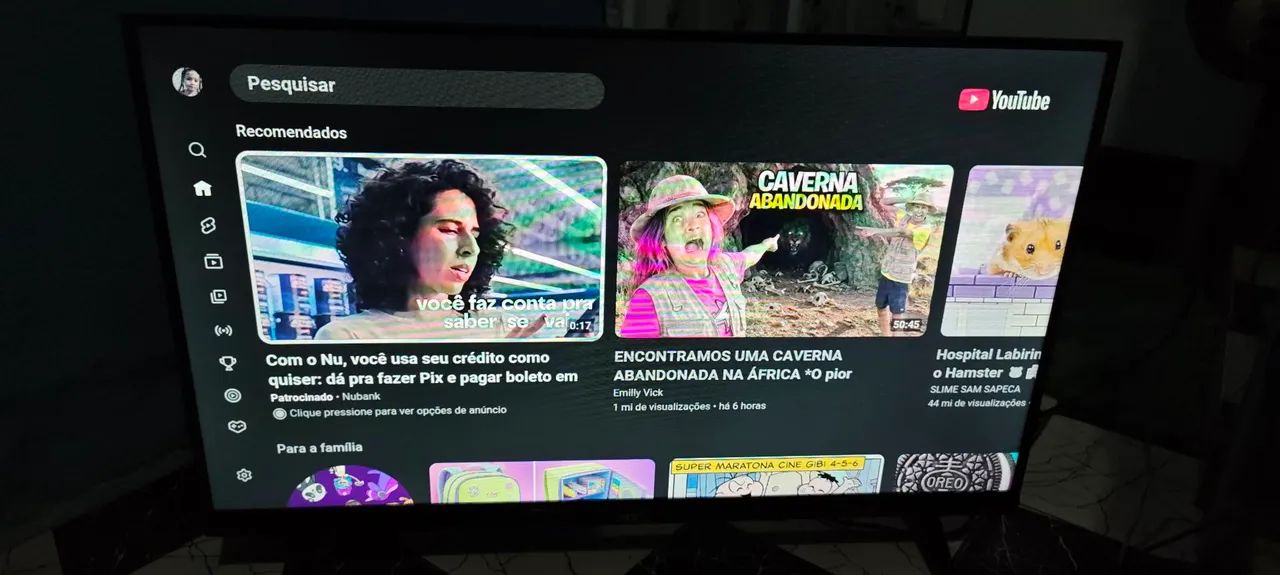 Tv esmart novo com pezinho e controle da mas nova  - Foto 2