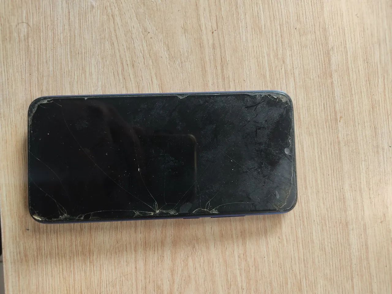 Celular Redimi Xiaomi bateria estufada 