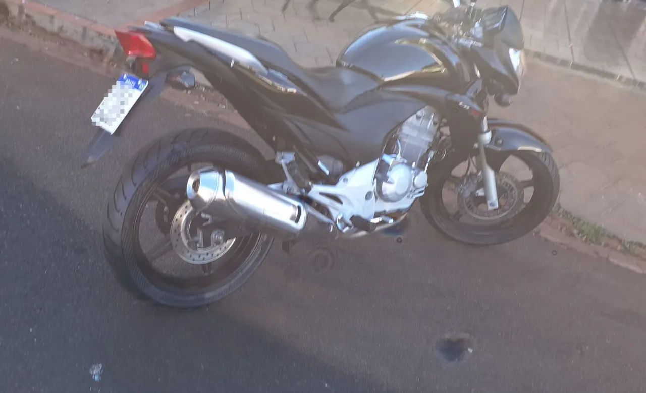 CB300 R - Foto 2