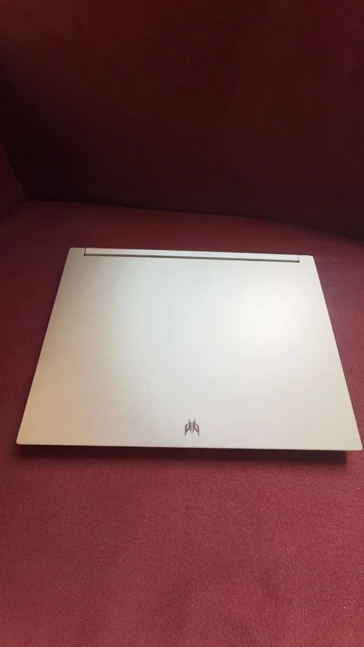 Notebook Acer Triton - Novíssimo