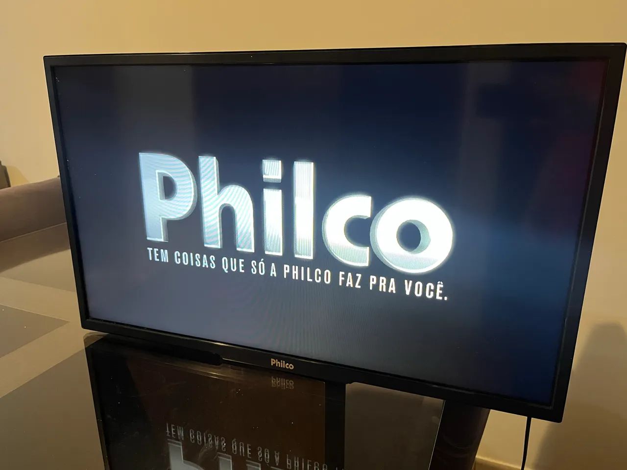 Vendo Tv PHILCO 32 LED em perfeito estado - Foto 2