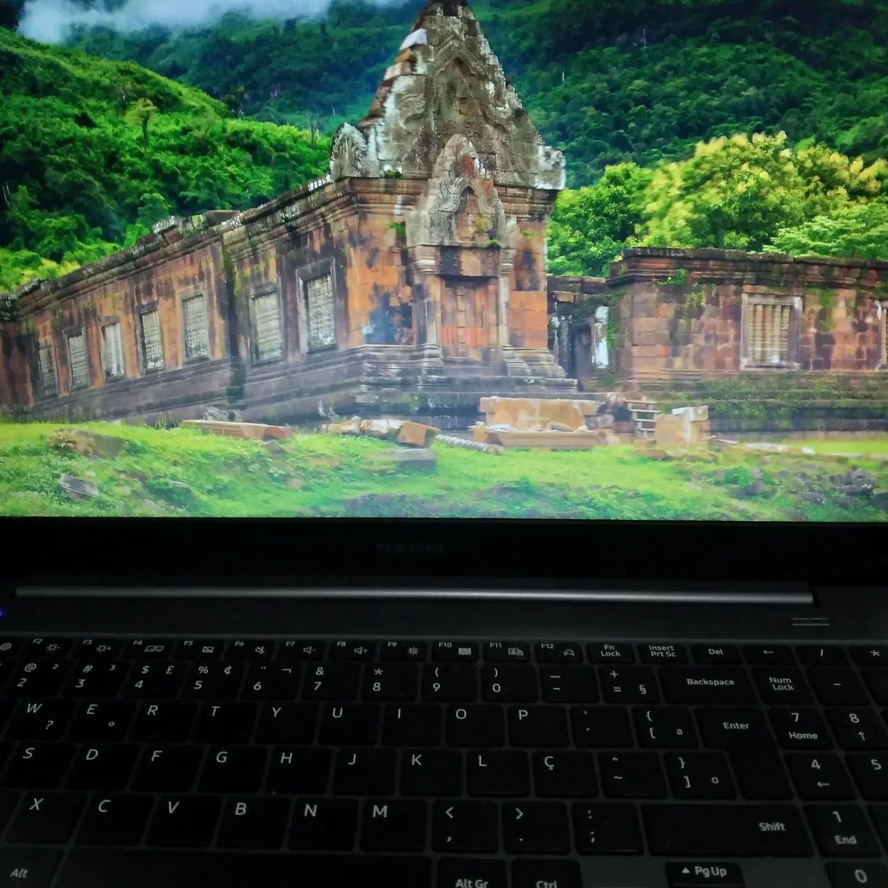 Notebook Samsung "SSD 256GB" semi novo - Foto 5