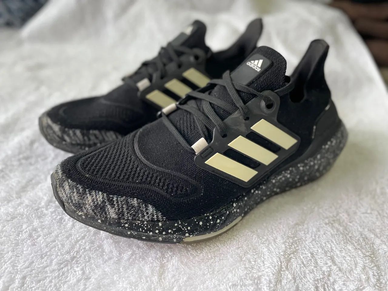 Adidas Ultraboost 22