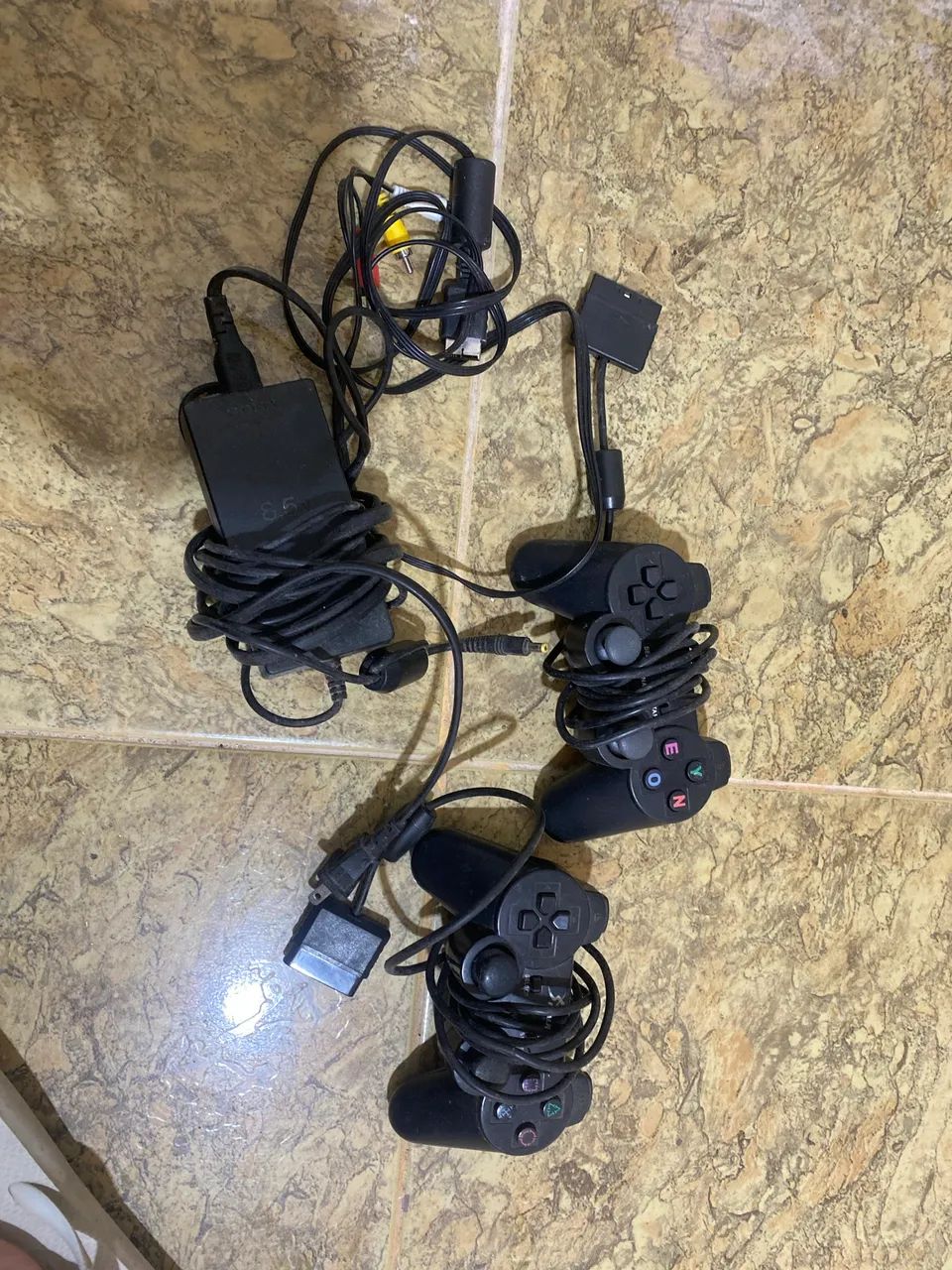 Vendo kit para play dois 