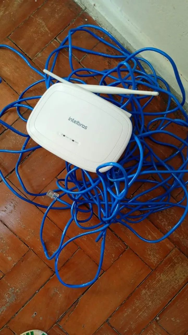 Roteador + 5m de cabo 