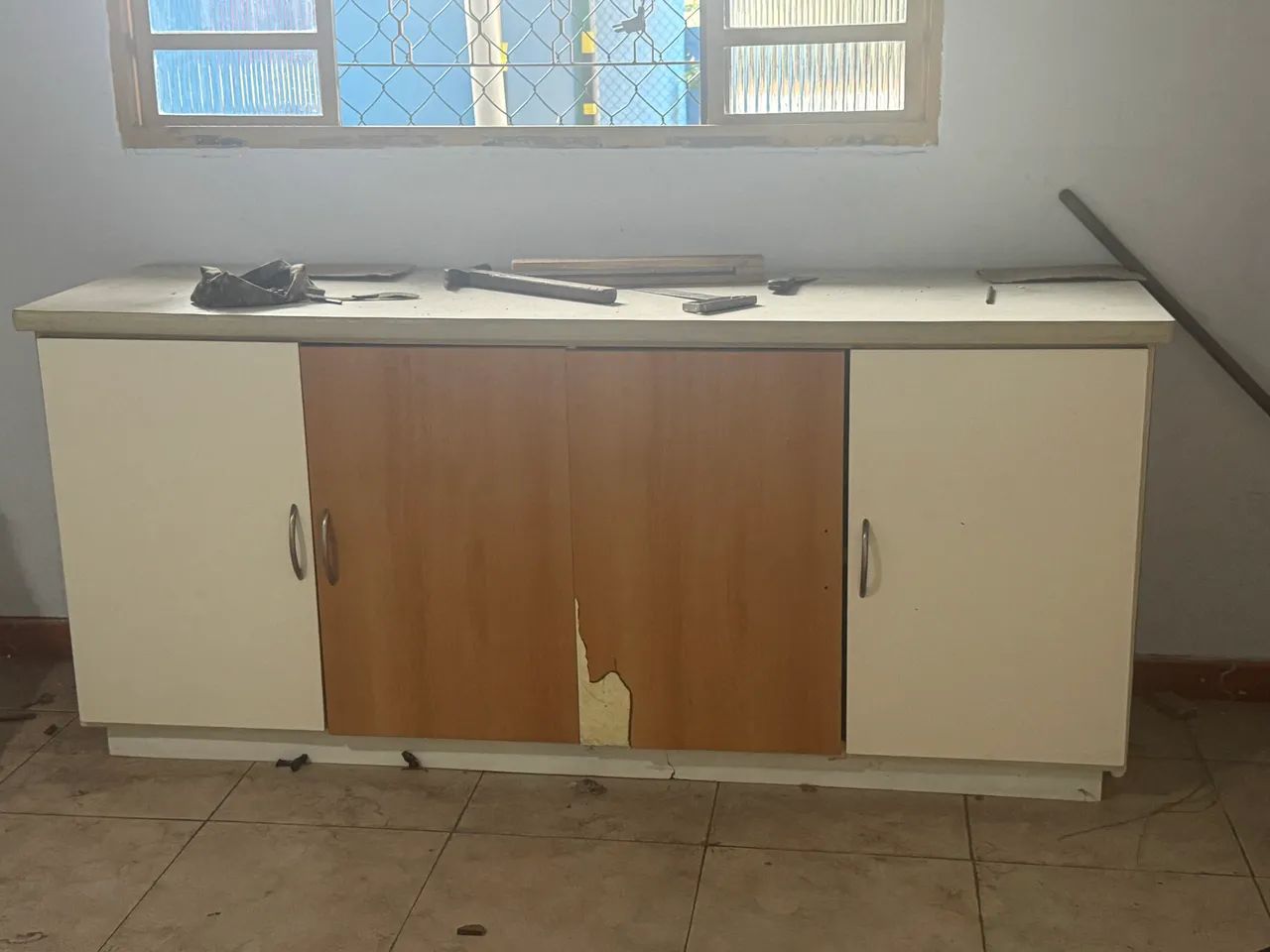  2 ARMÁRIOS DE MADEIRA À VENDA - Foto 3