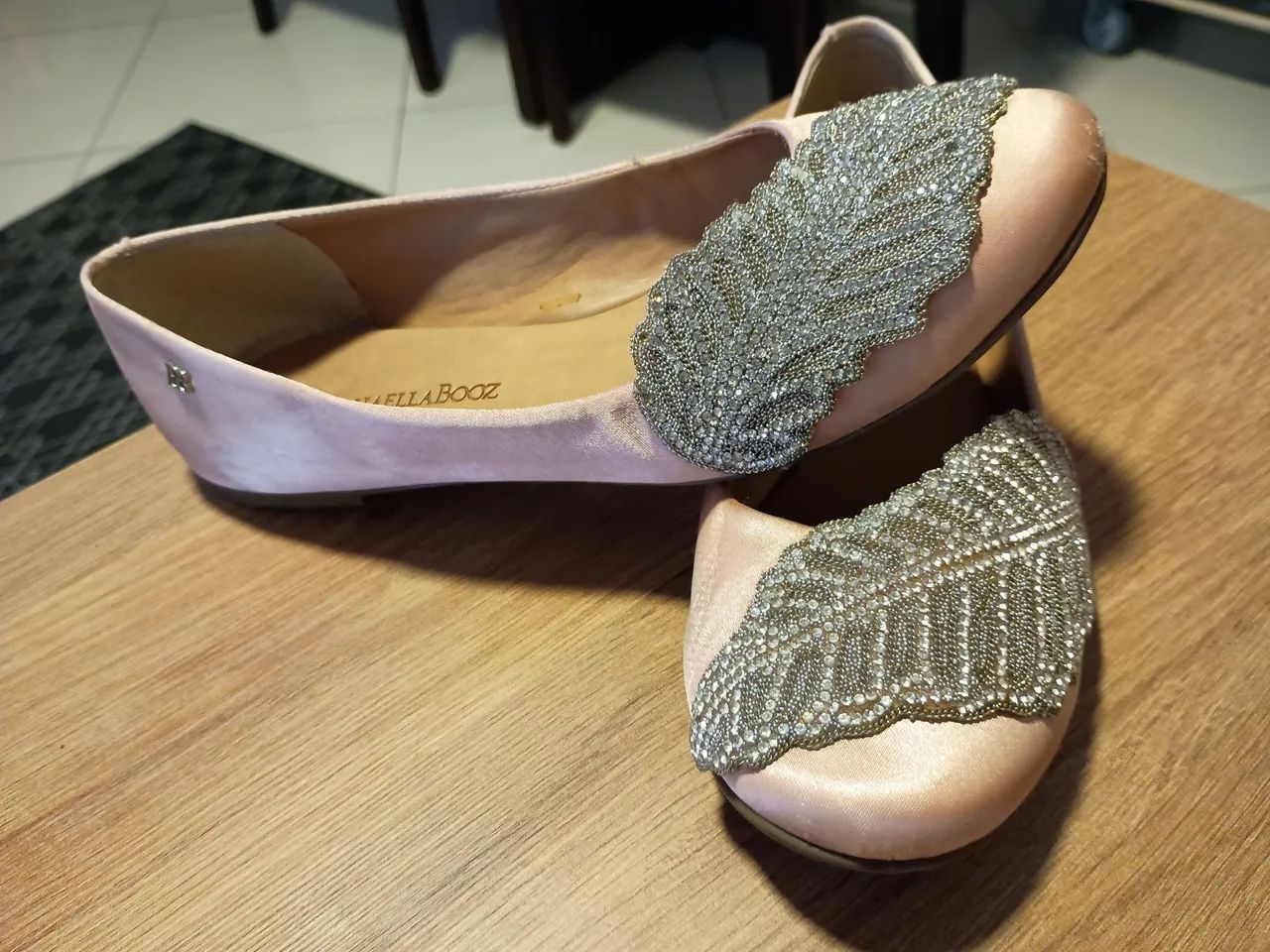 Sapatilha - RAPHAELLA BOOZ