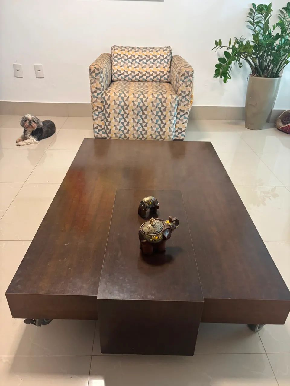 Sofá com Chaise + Poltrona de Brinde - Foto 4
