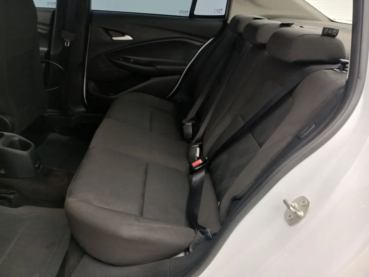 Chevrolet Onix Activ 1.4 8V Flex Aut. 4P, foto 17 de 18