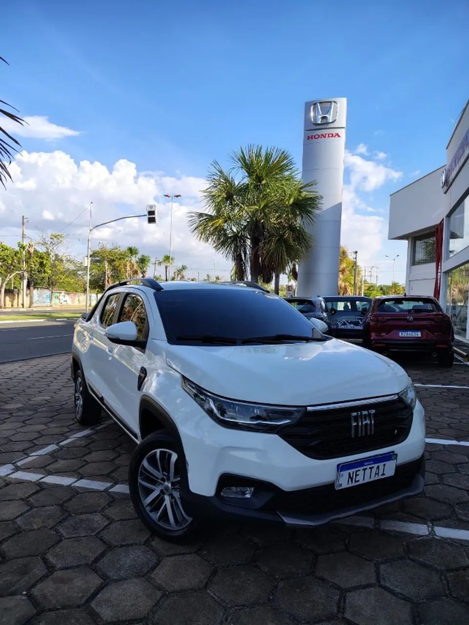 Fiat Strada Volcano 1.3 Flex 8V CD Aut. 2023 - Foto 2