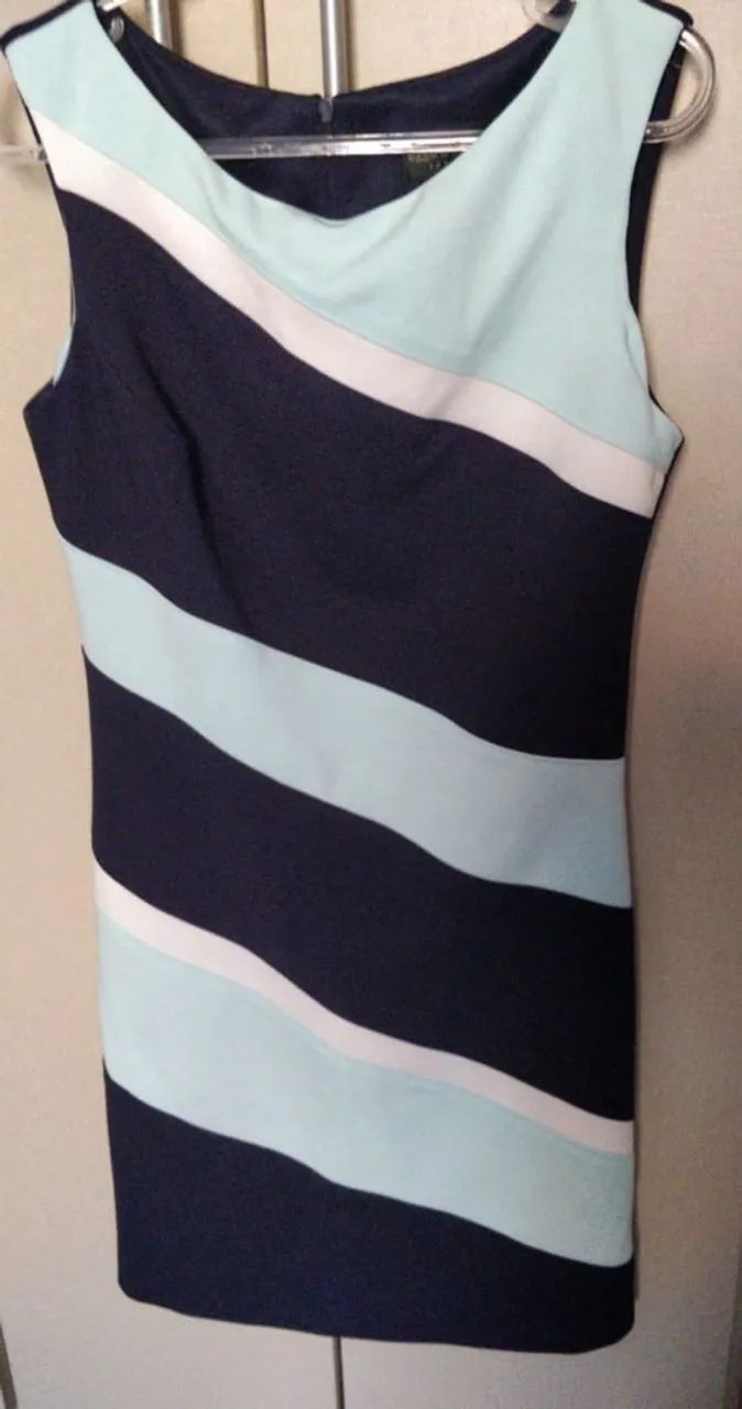 Conjuntos e Vestidos para evangélicas  - Foto 5